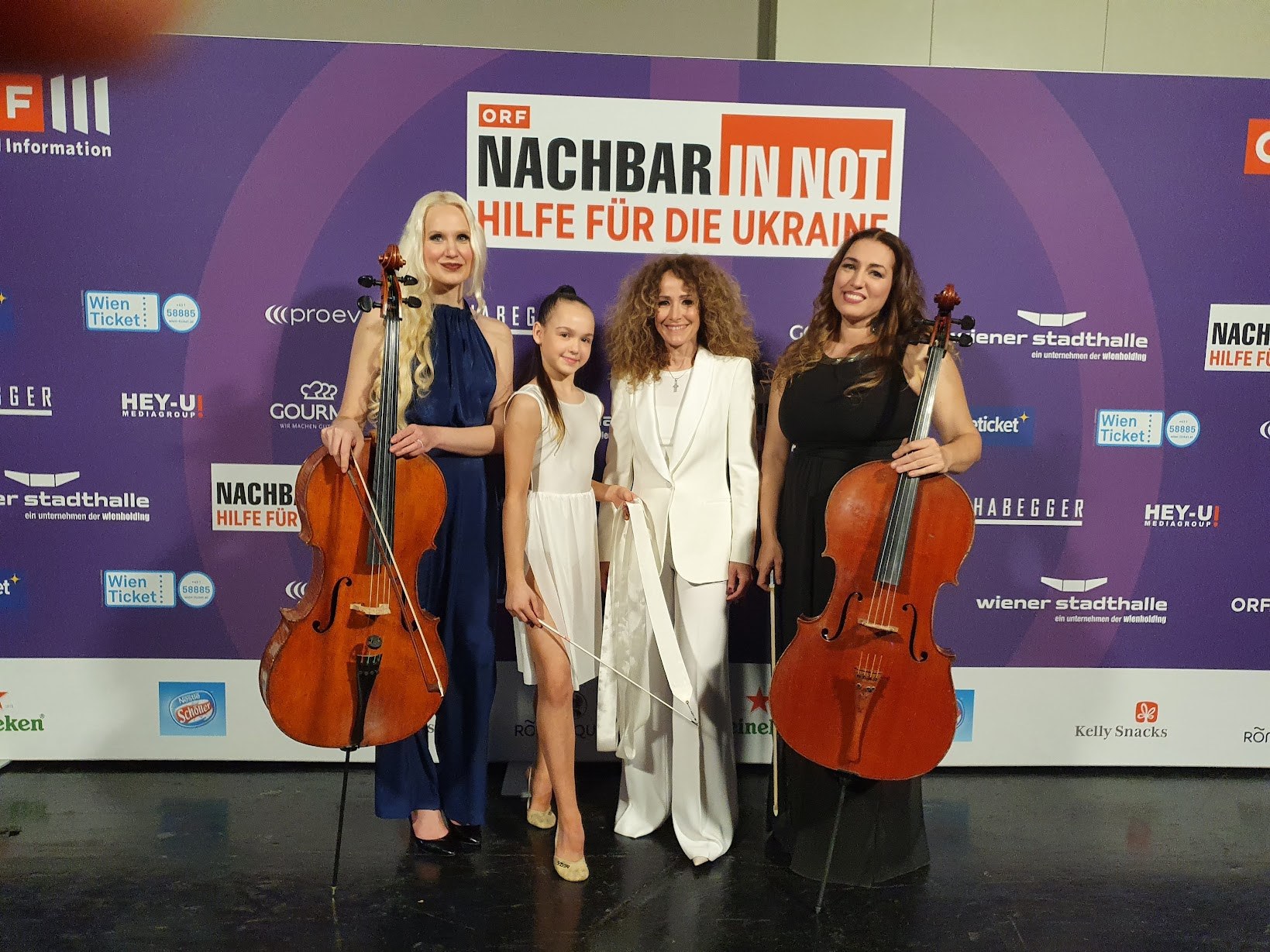 Maya Nickonchuk at ORF charity gala Nachbar in Not